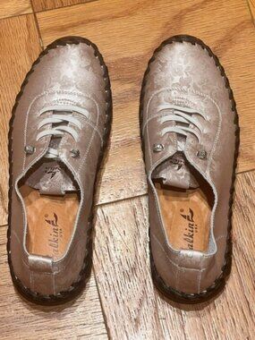 Salkin Slip-on Womens Size Euro 42